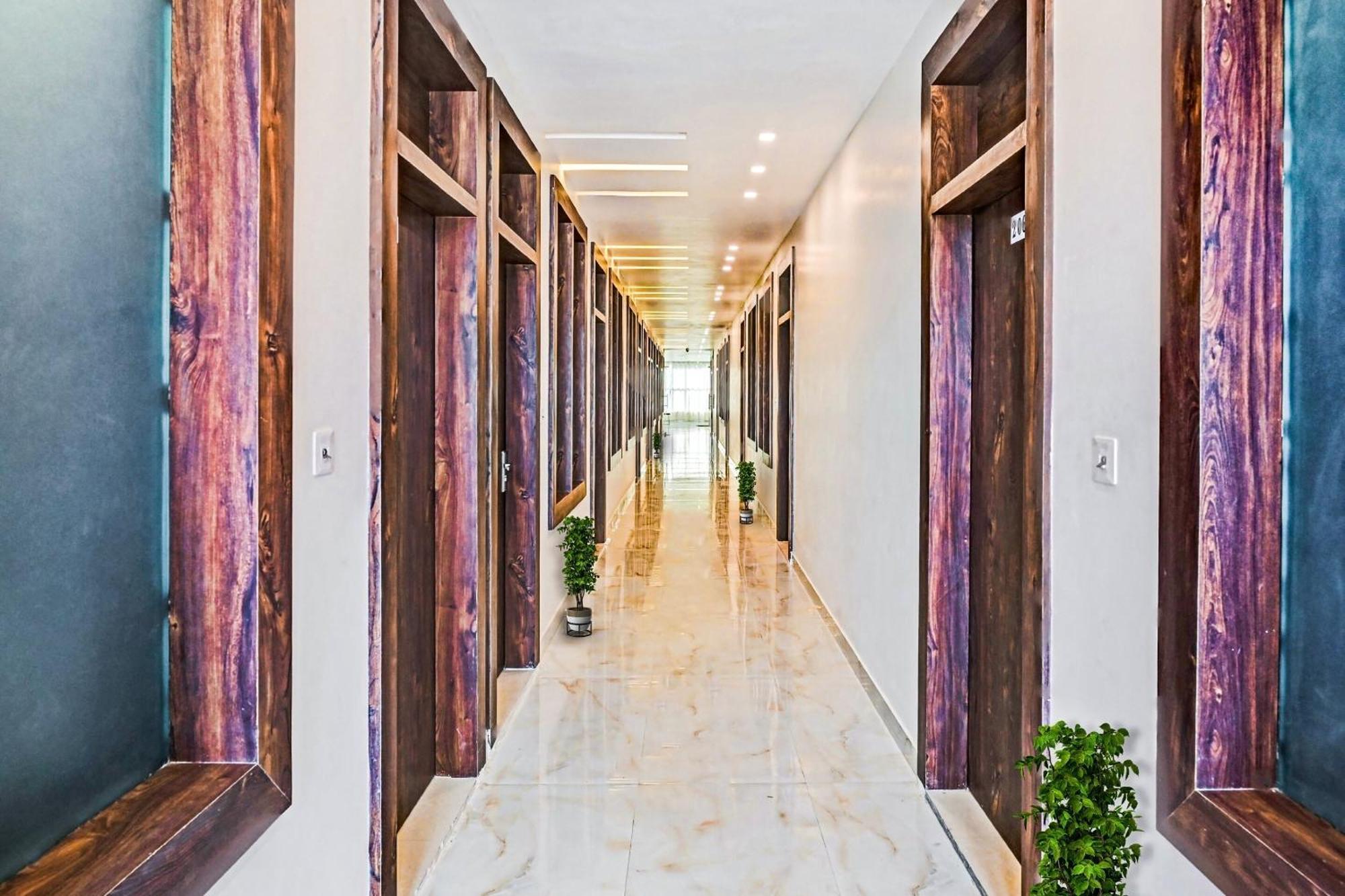 Sangam International Group Of Hotels Allāhābād Junction Екстериор снимка